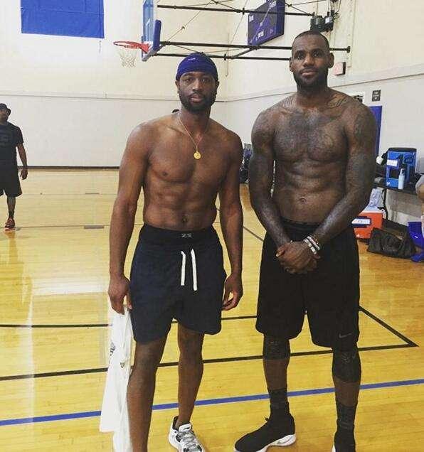 切入禁区身 切入禁区身